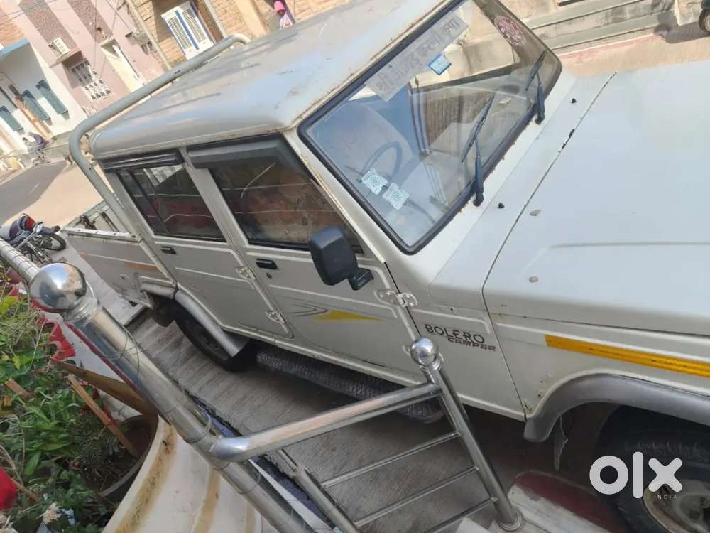 Mahindra Global Pik Up 2011 Diesel 98000 Km Driven