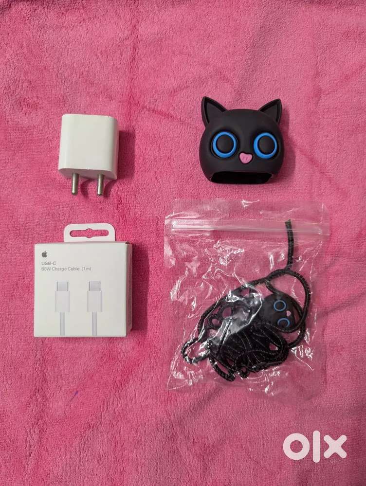 Apple original Charger and cable. Samsung Charger