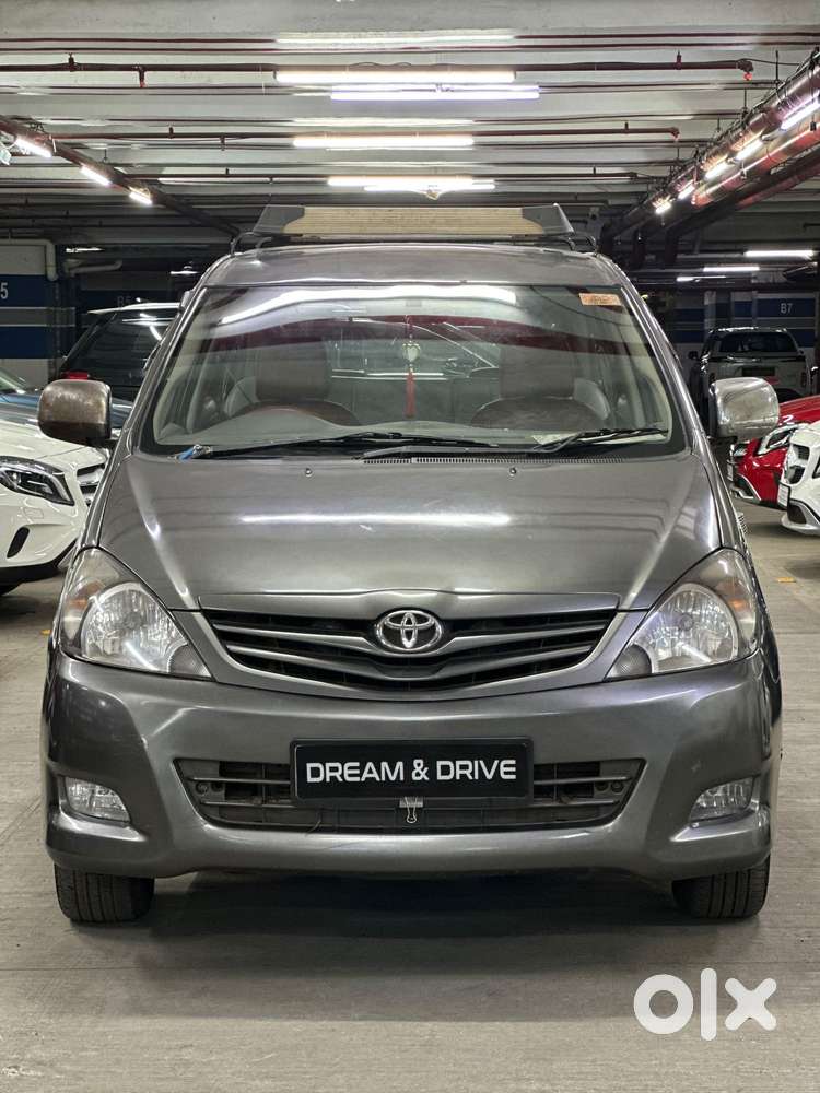 Toyota Innova 2.5 G4 Diesel 8-seater, 2009, Diesel