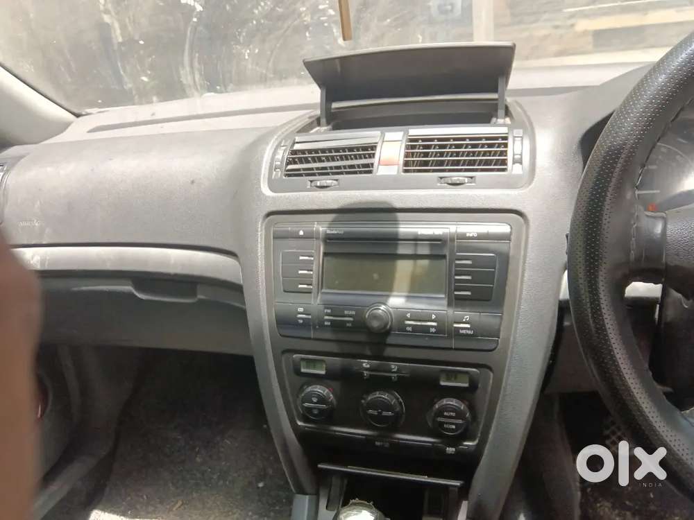Urgent Sale Skoda Laura