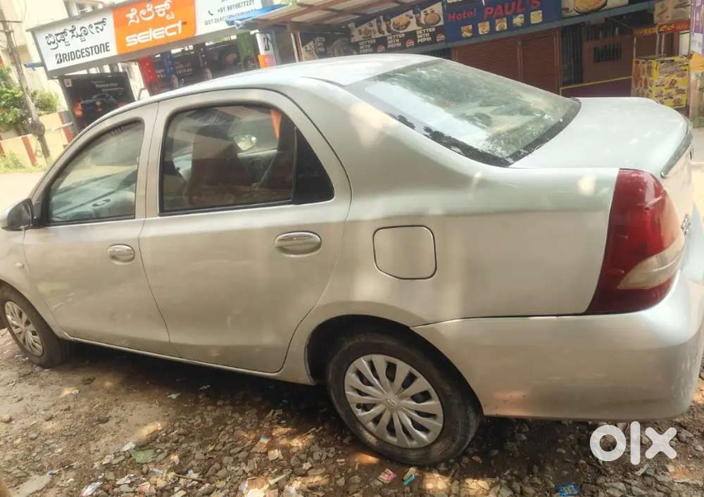 Toyota Etios 2012