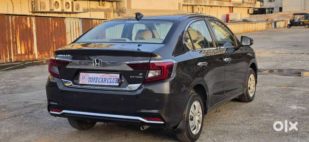 Honda Amaze, 2022, Petrol