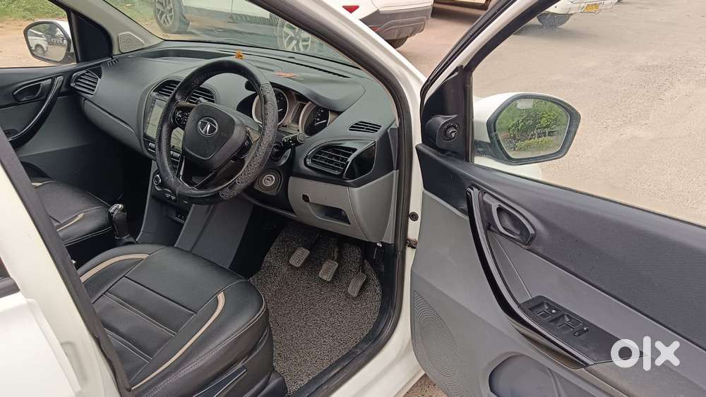 Tata Tigor 1.2 Revotron Xt, 2018, Petrol