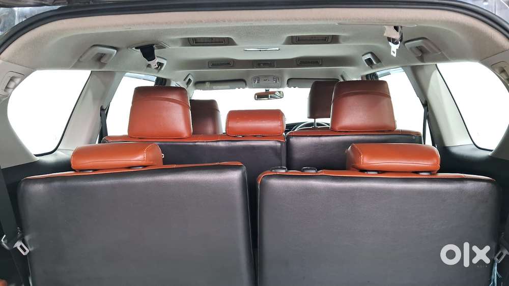Toyota Innova Crysta 2.8 Gx At 8 Seater, 2018, Diesel