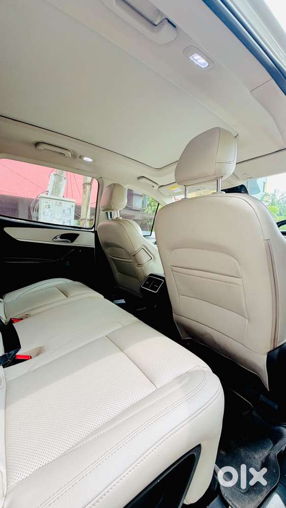 Mahindra Xuv700 2.2 Ax 7 Diesel Mt Str, 2022, Diesel