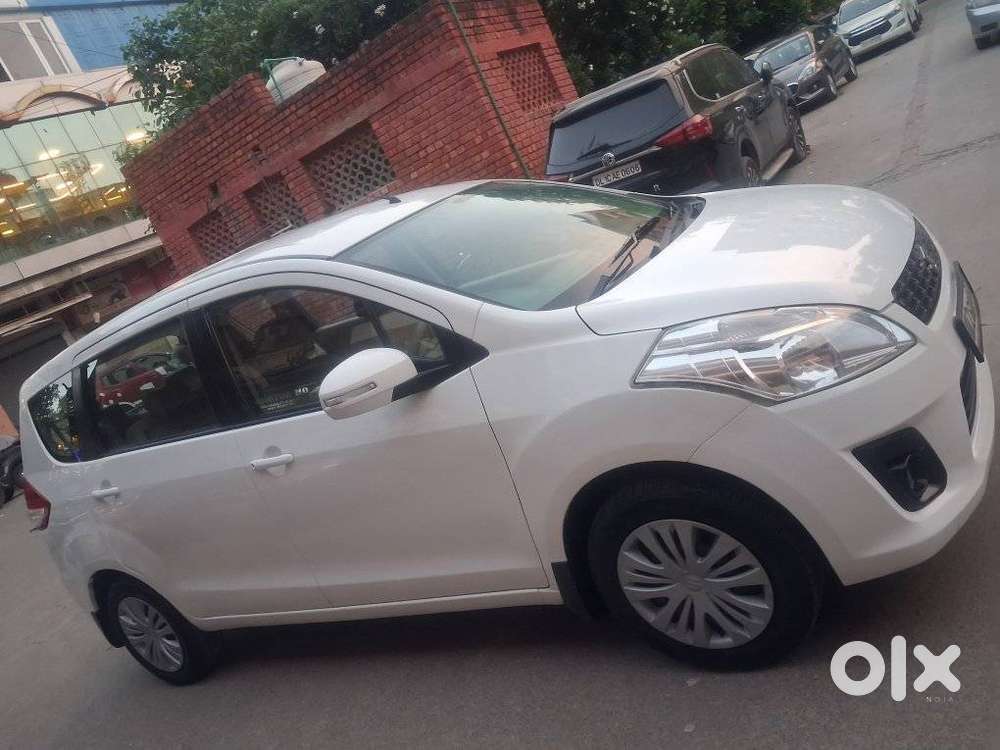 Maruti Suzuki Ertiga Zxi, 2012, Petrol