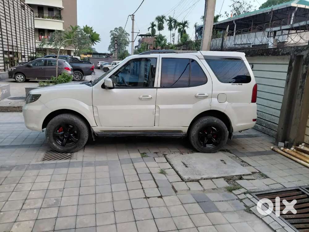 Tata Safari Storme