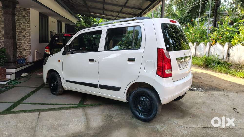 Maruti Suzuki Wagon R Lxi Optional, 2018, Petrol