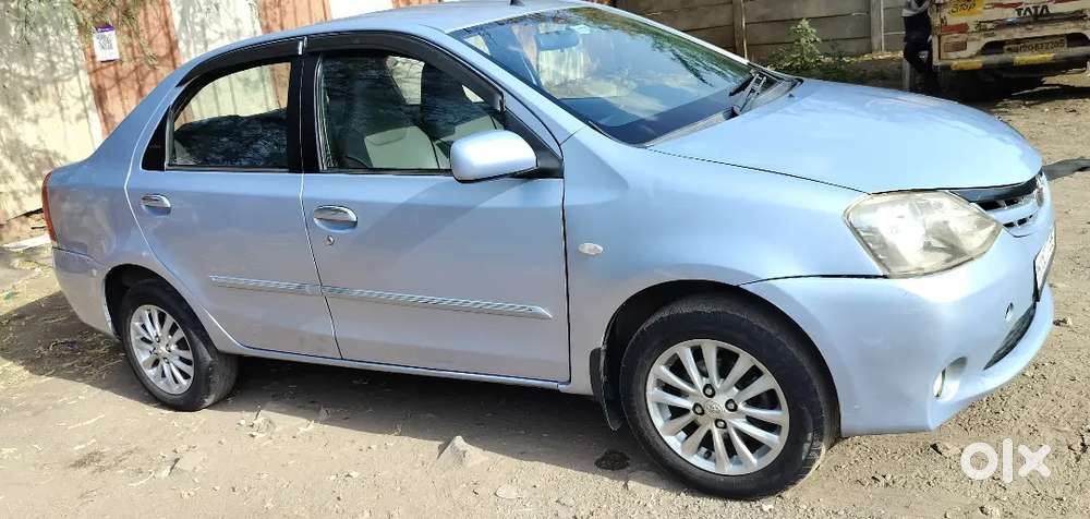 Toyota Etios V