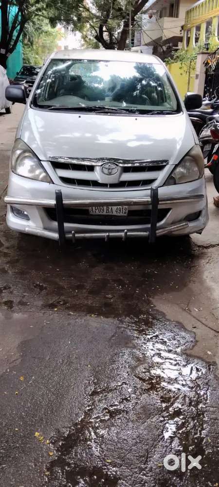 Toyota Innova 2.0 G3 2005