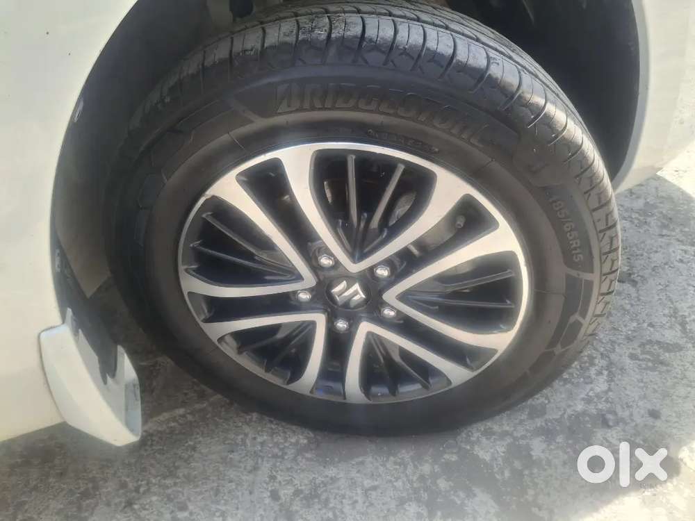 Maruti Suzuki Ertiga 2023 Cng & Hybrids 82000 Km Driven