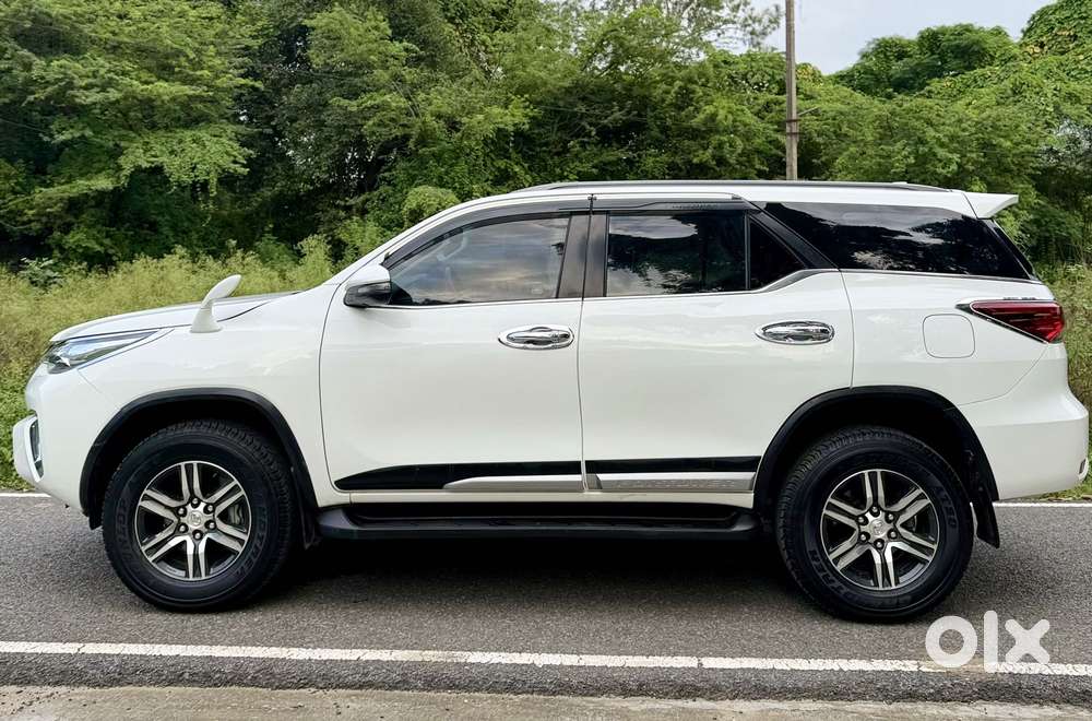 Toyota Fortuner 3.0 4x2 Automatic, 2019, Diesel