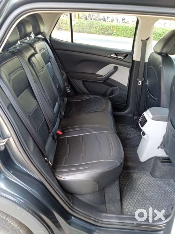 Skoda Kushaq 1.0 Tsi Ambition, 2023, Petrol