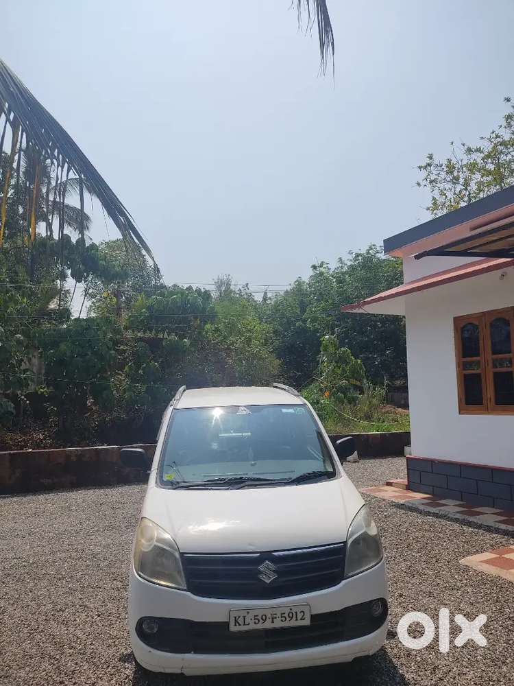 Maruti Suzuki Wagon R 2012 Petrol (negotiable)