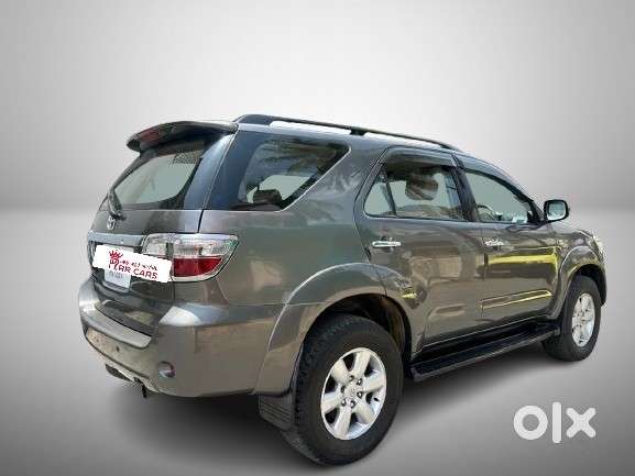 Toyota Fortuner 3.0 4x4 Manual, 2011, Diesel