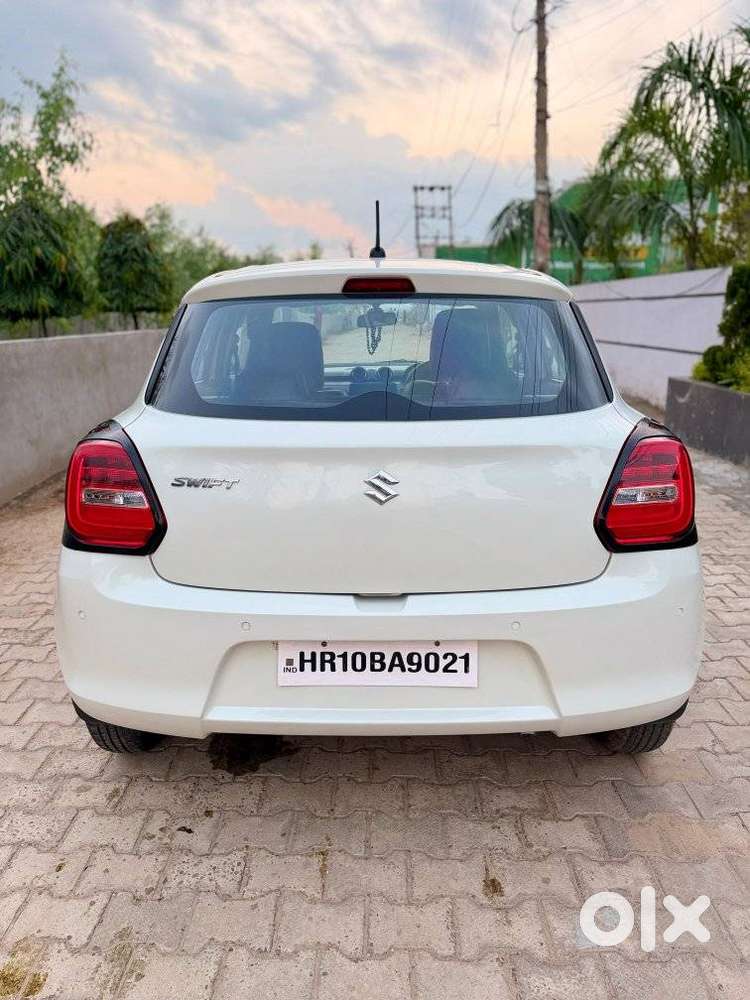 Maruti Suzuki Swift Vxi Optional, 2024, Petrol