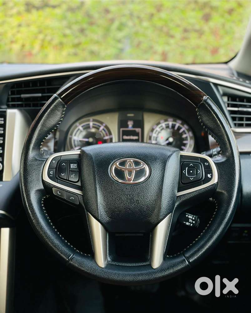 Toyota Innova Crysta [2016-2020] 2.4 Zx At 7 Str, 2022, Diesel