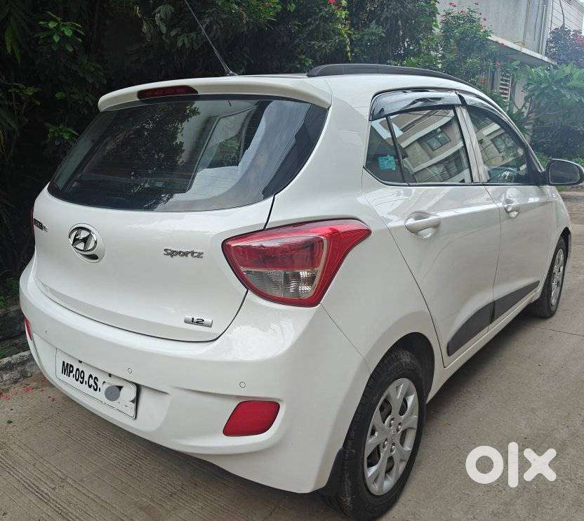 Hyundai Grand I10 Sportz 1.2 Kappa Vtvt, 2015, Petrol