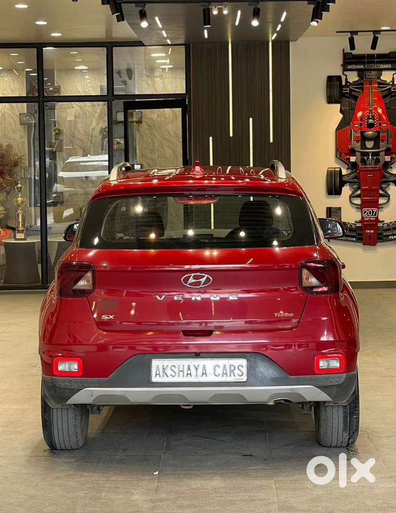 Hyundai Venue S Turbo, 2021, Petrol