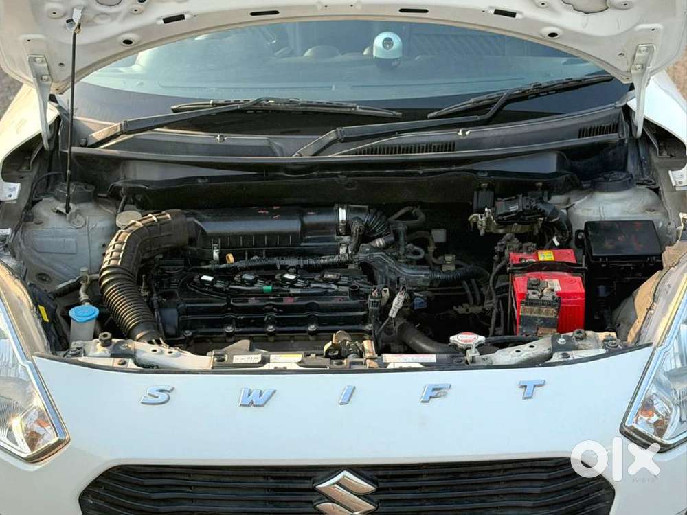 Maruti Suzuki Swift Vvt Zxi, 2018, Petrol