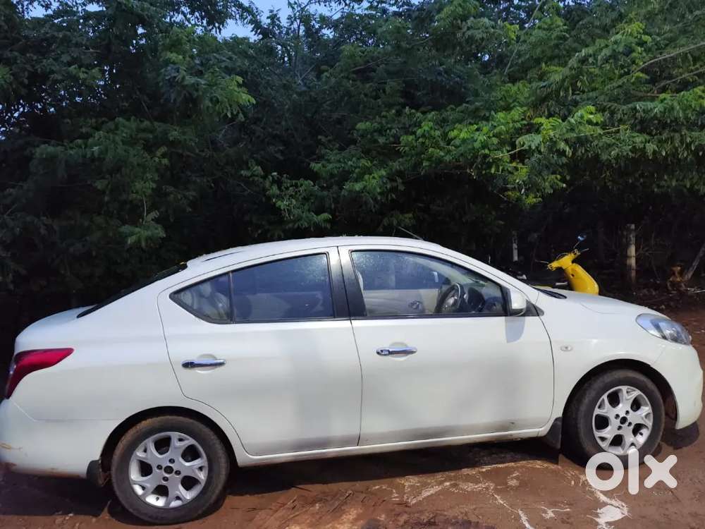 Renault Scala 2014 Diesel 30000 Km Driven