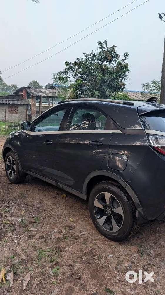 2018 Tata Nexon Xz+ Petrol | First Owner | 5.40lakh