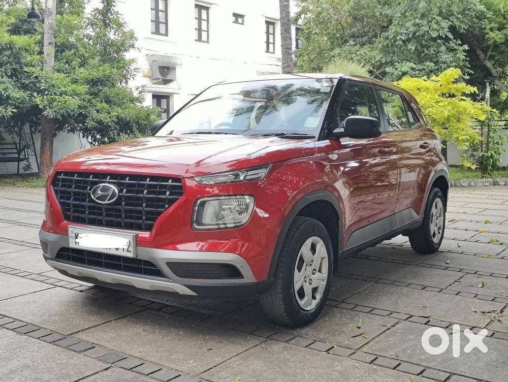 Hyundai Venue S 1.2 Petrol, 2020, Petrol