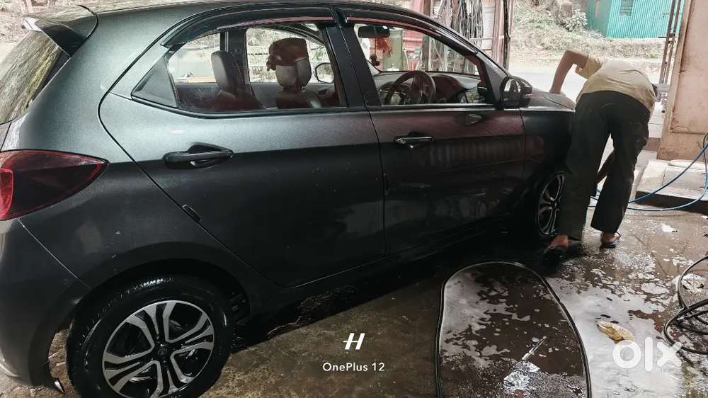 Tata Tiago Sep 2024 16600 Kms Driven Well Maintained Car