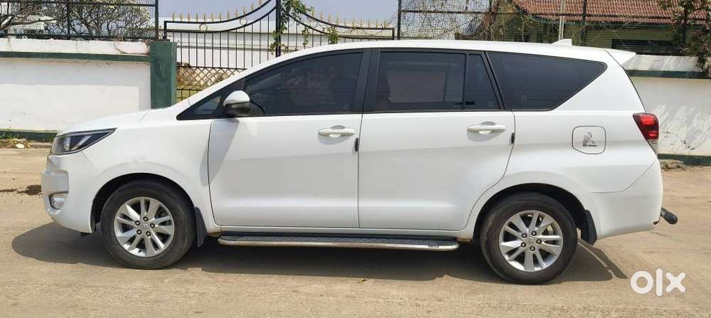 Toyota Innova Crysta