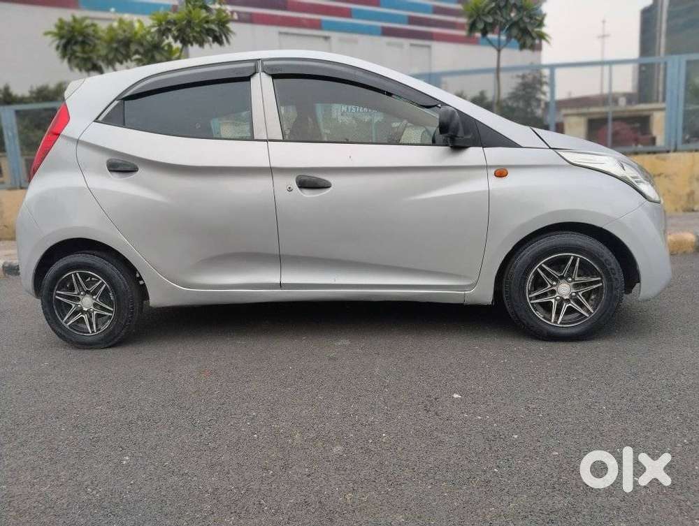 Hyundai Eon Era +, 2017, Petrol