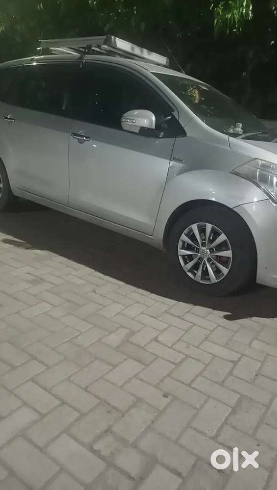 Maruti Suzuki Ertiga 2015