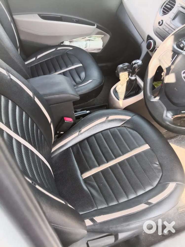 Grand I10 Sportz Crdi Diesel (silver) Gj03 Passing