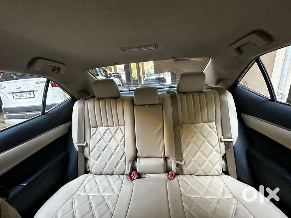 Toyota Corolla Altis Gl 2015 (top Model)