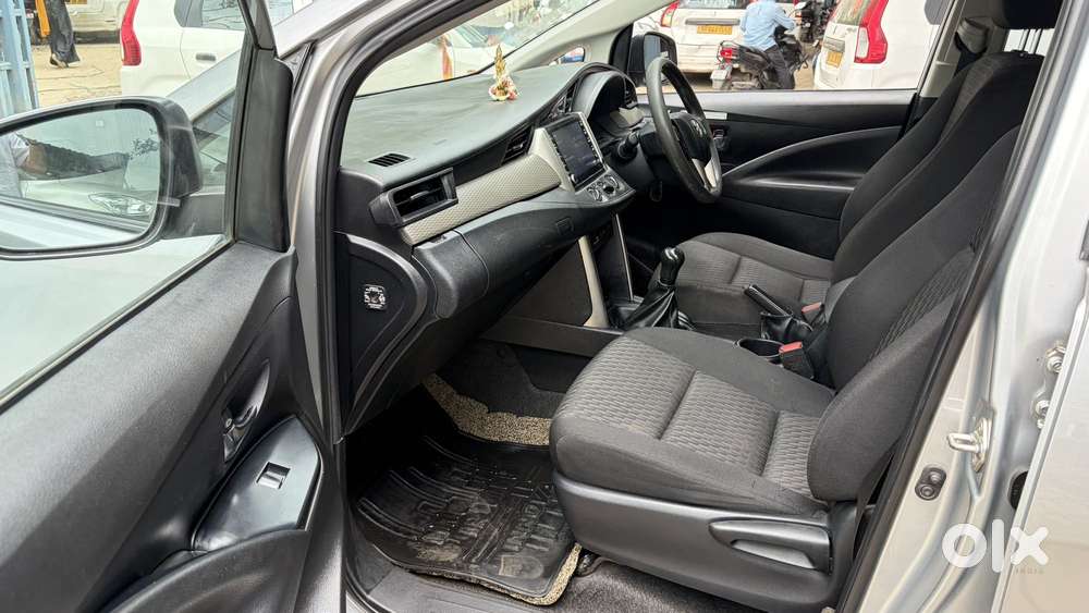 Toyota Innova Crysta 2.8 Gx At 7 Str, 2022, Diesel