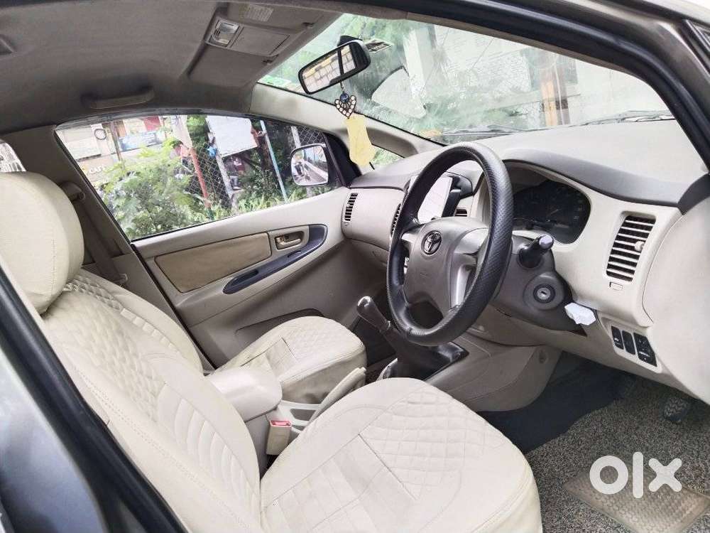 Toyota Innova 2.5 G (diesel) 7 Seater, 2012, Diesel
