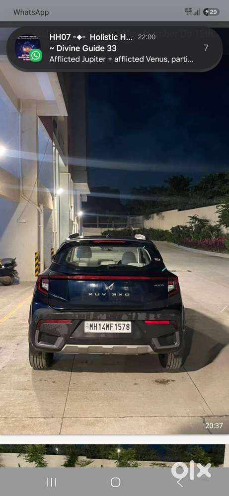 Mahindra Xuv300 Ax7l 2025