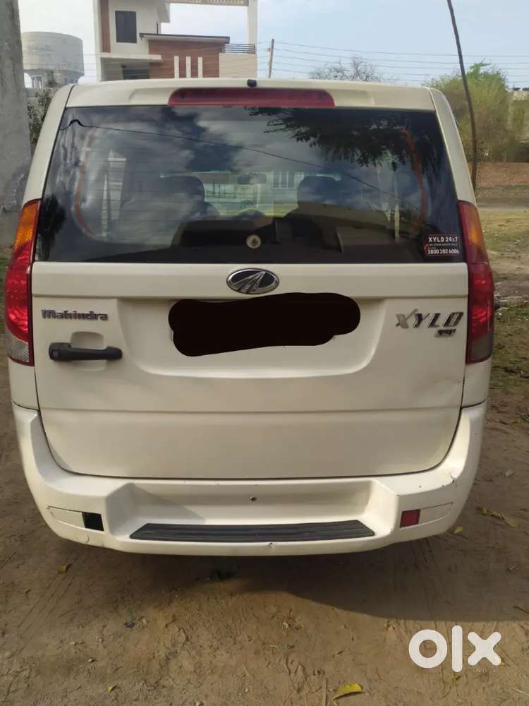 Mahindra Xylo E4 1st Owner