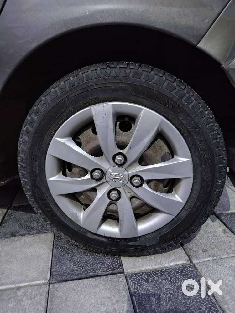 Hyundai Eon Magna +, 2012, Petrol