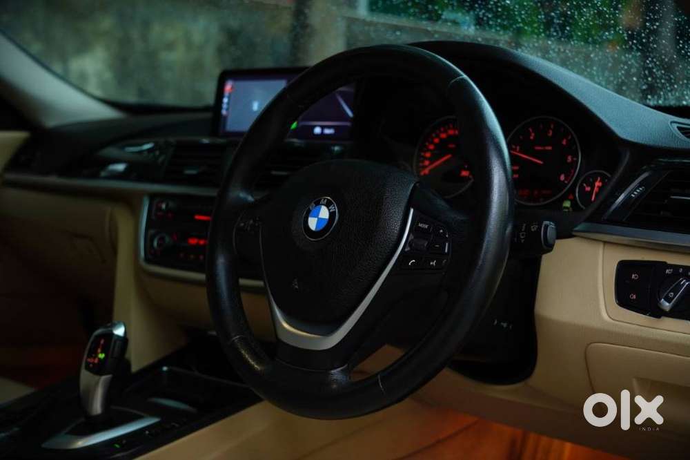 Bmw 3 Series Gt 320d Luxury Line, 2015, Diesel