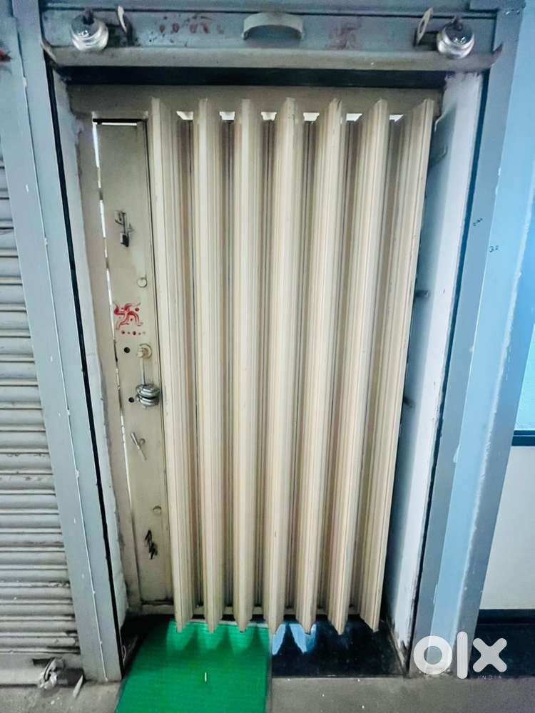 Jewellery shop shutter for sale with 6 lock safety
