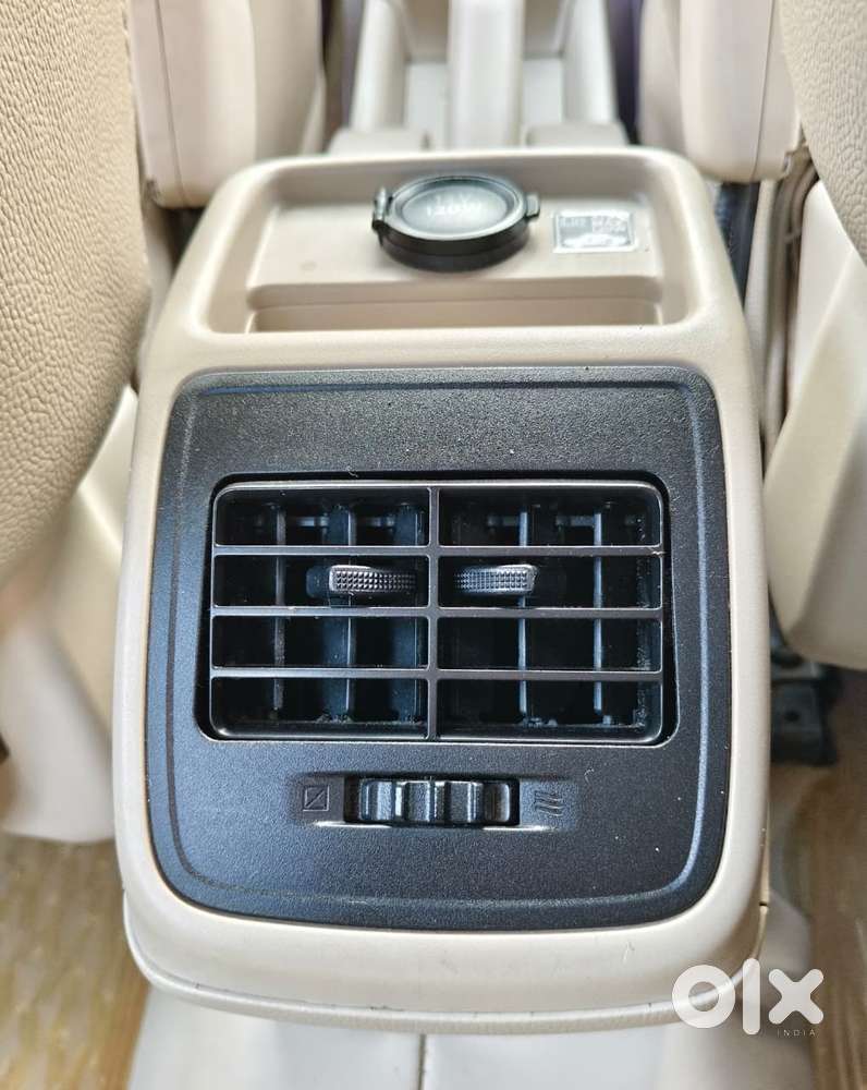 Maruti Suzuki Swift Dzire Vxi(o) At, 2017, Petrol