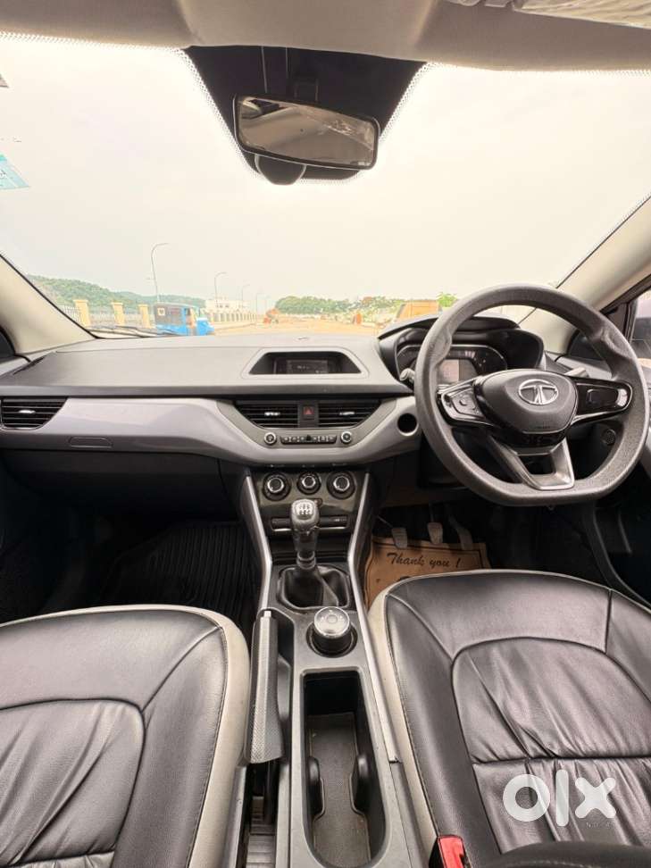 Tata Nexon 1.2 Revotron Xm (s), 2020, Petrol