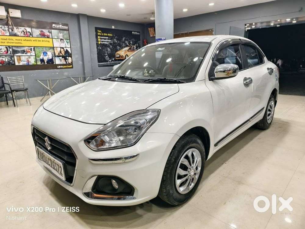 Maruti Suzuki Dzire 1.2 Vxi, 2022, Petrol