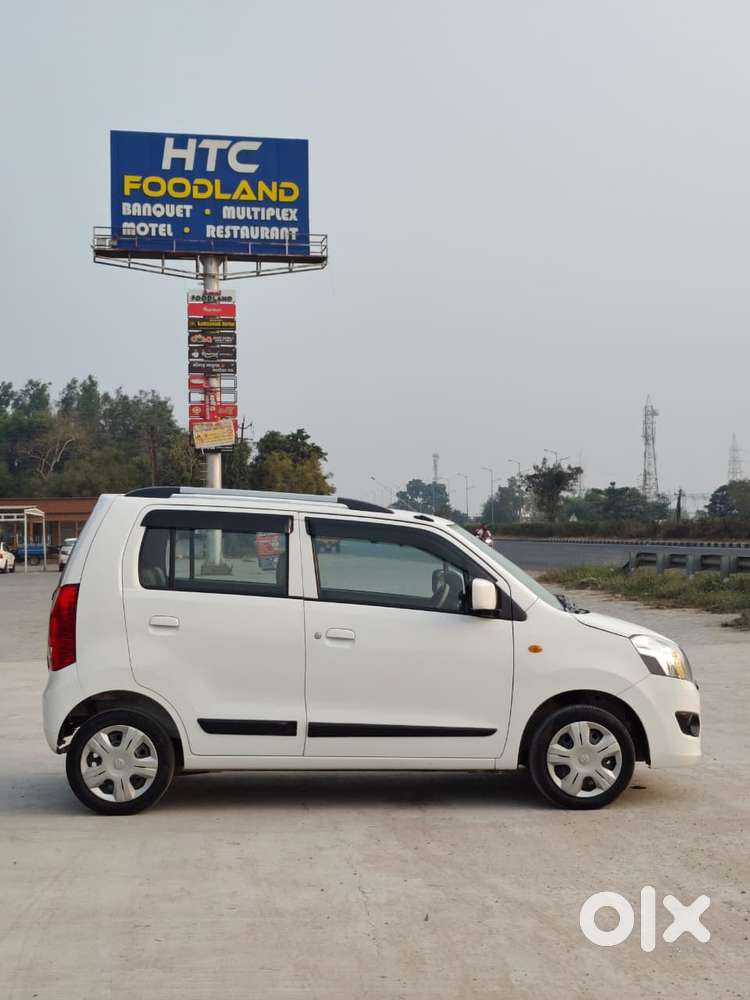 Maruti Suzuki Wagon R Amt Vxi Plus, 2017, Petrol