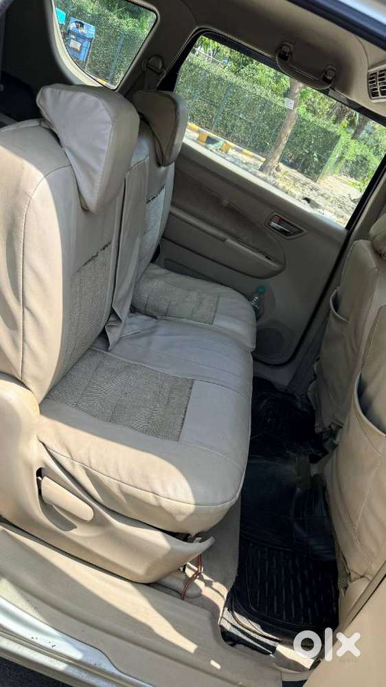 Maruti Suzuki Ertiga Vxi Abs Bs Iv, 2013, Petrol