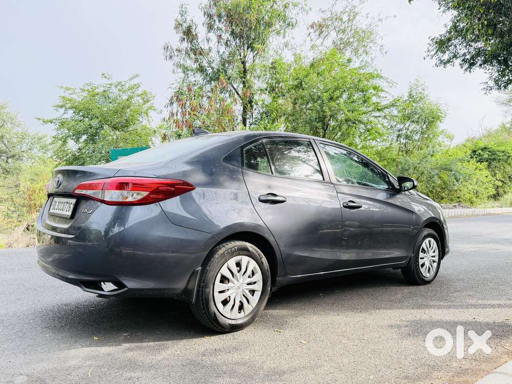 Toyota Yaris J Optional Cvt, 2019, Cng & Hybrids