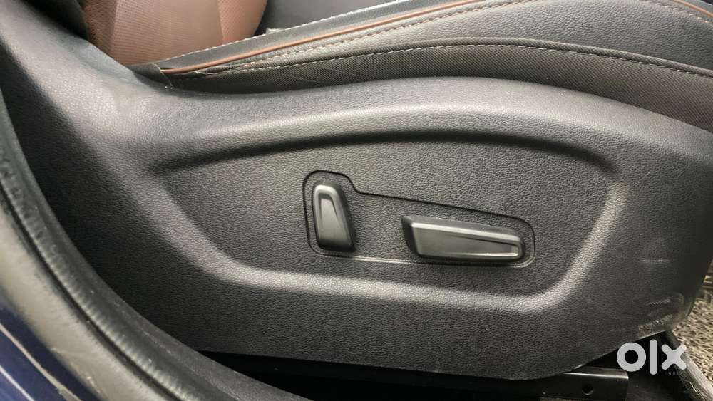 Hyundai Alcazar 1.5 Signature (o) Diesel At 7 Str, 2023, Petrol