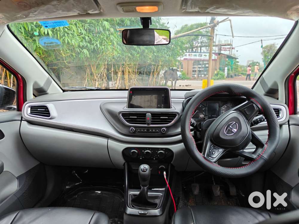 Tata Altroz 1.2 Xm, 2021, Petrol