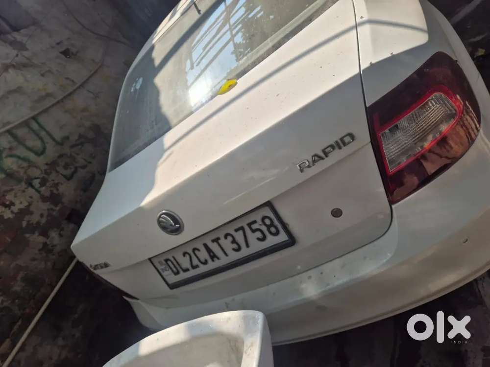Skoda Rapid 1.6 2014 Automatic
