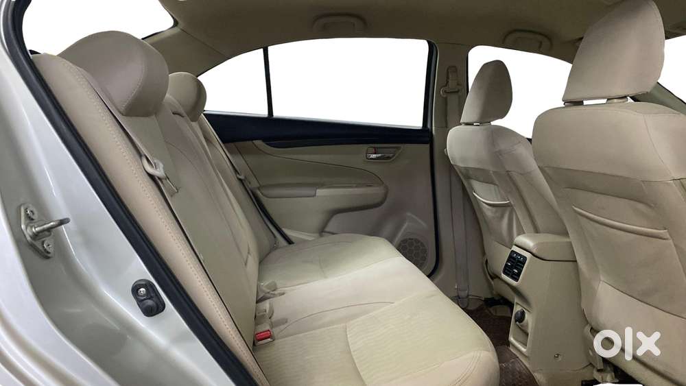 Maruti Suzuki Ciaz 2014-2017 Vxi Plus, 2016, Petrol